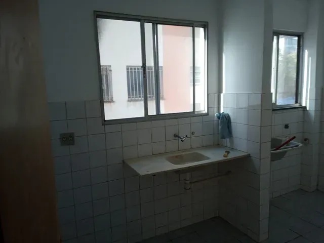 Apartamento à venda com 2 quartos, 49m² - Foto 3