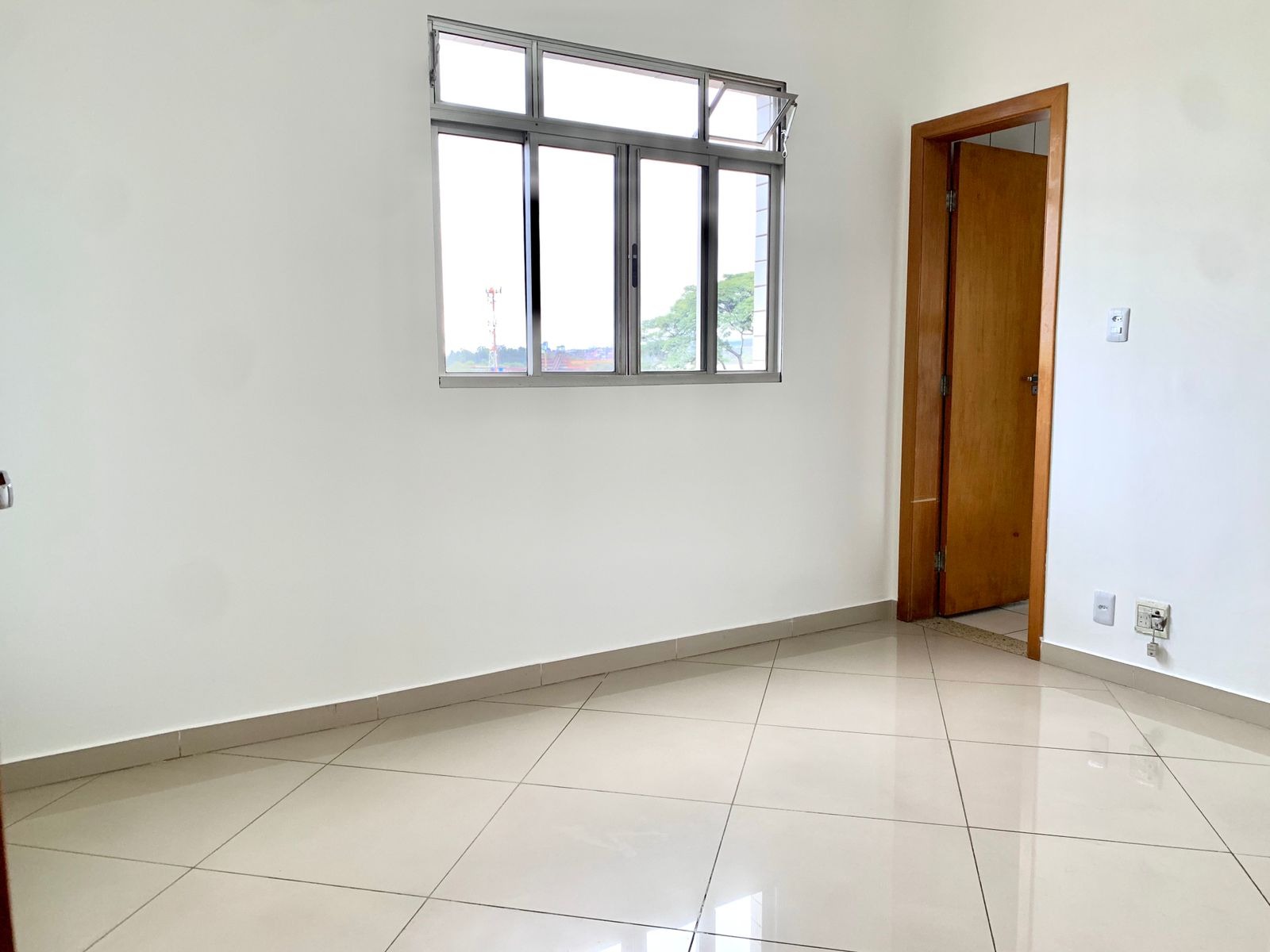 Apartamento à venda com 4 quartos, 127m² - Foto 11