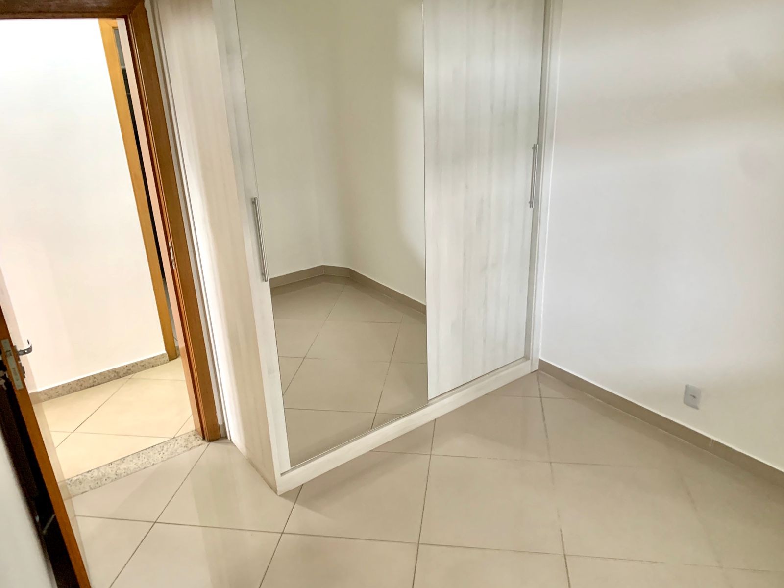 Apartamento à venda com 4 quartos, 127m² - Foto 16