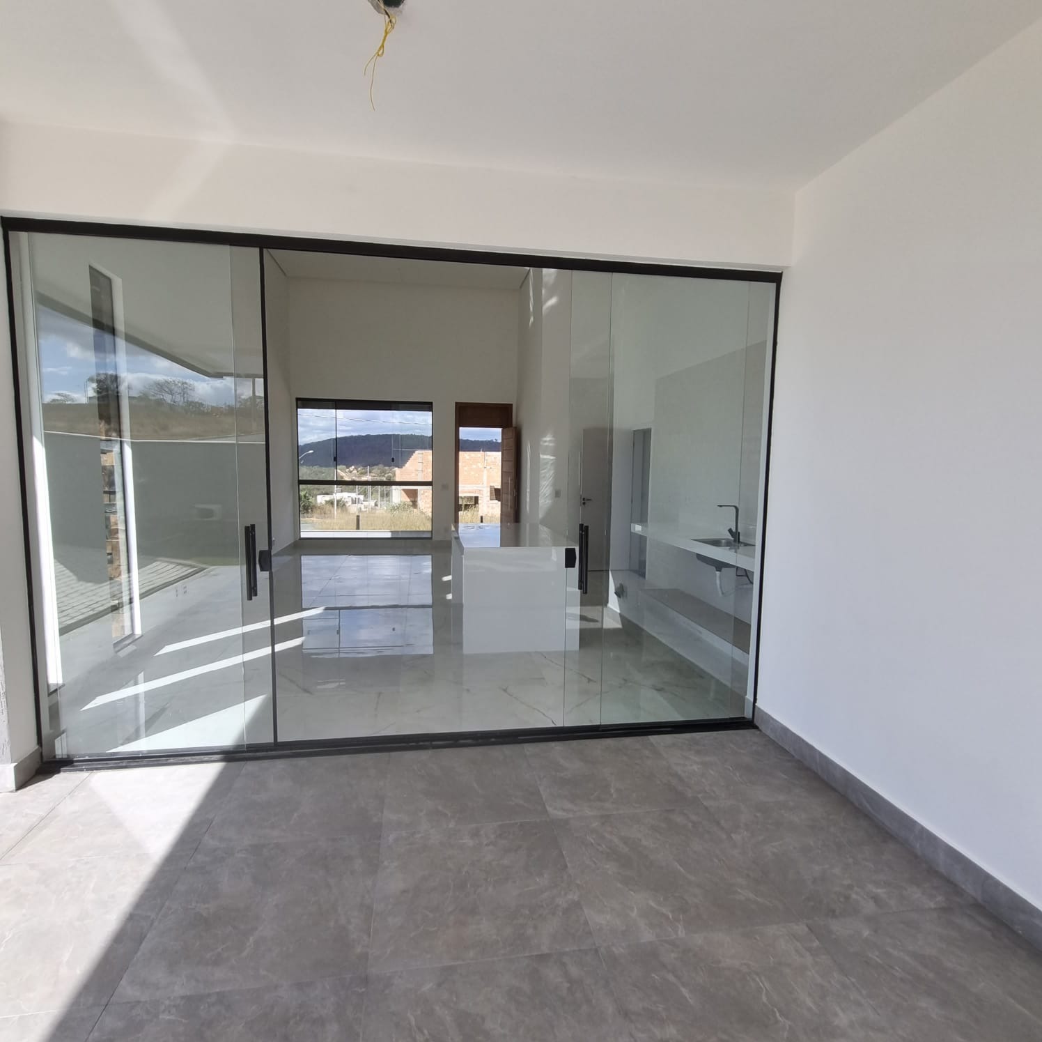 Casa à venda com 3 quartos, 164m² - Foto 5