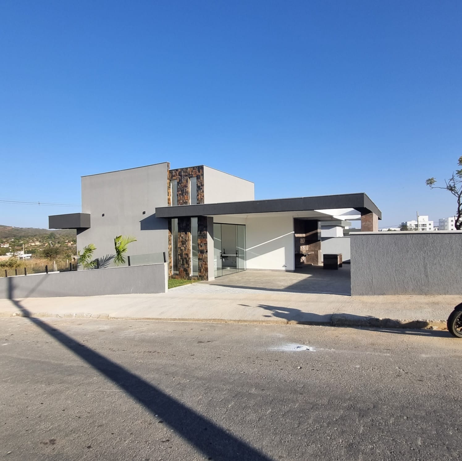 Casa à venda com 3 quartos, 164m² - Foto 3