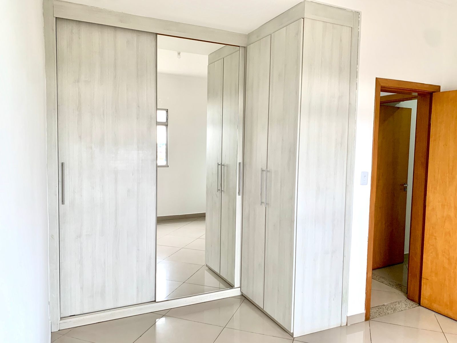 Apartamento à venda com 4 quartos, 127m² - Foto 8