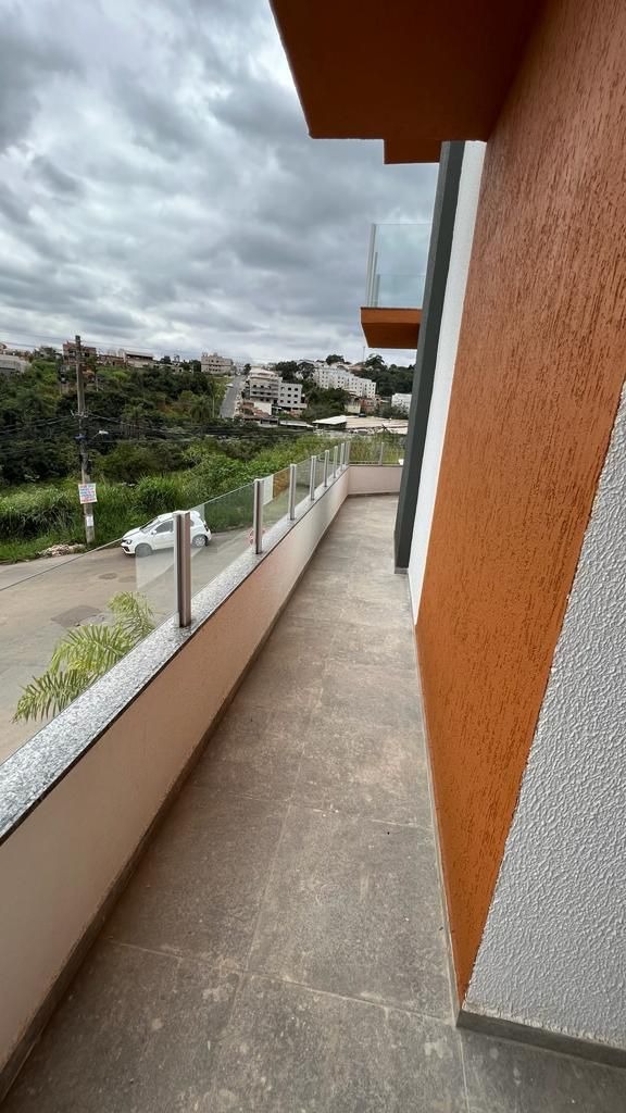 Casa à venda com 3 quartos, 131m² - Foto 14