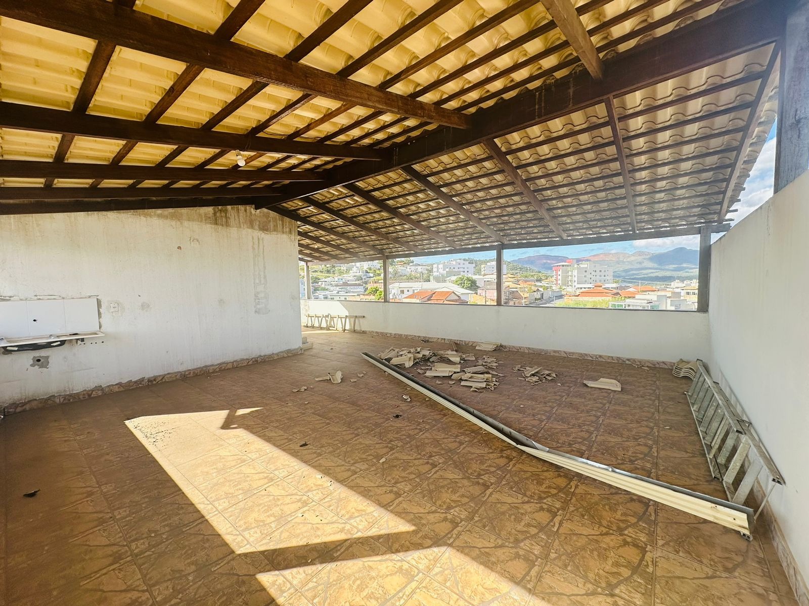 Apartamento à venda com 4 quartos, 200m² - Foto 12