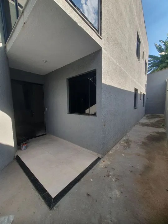 Apartamento à venda com 3 quartos, 90m² - Foto 1