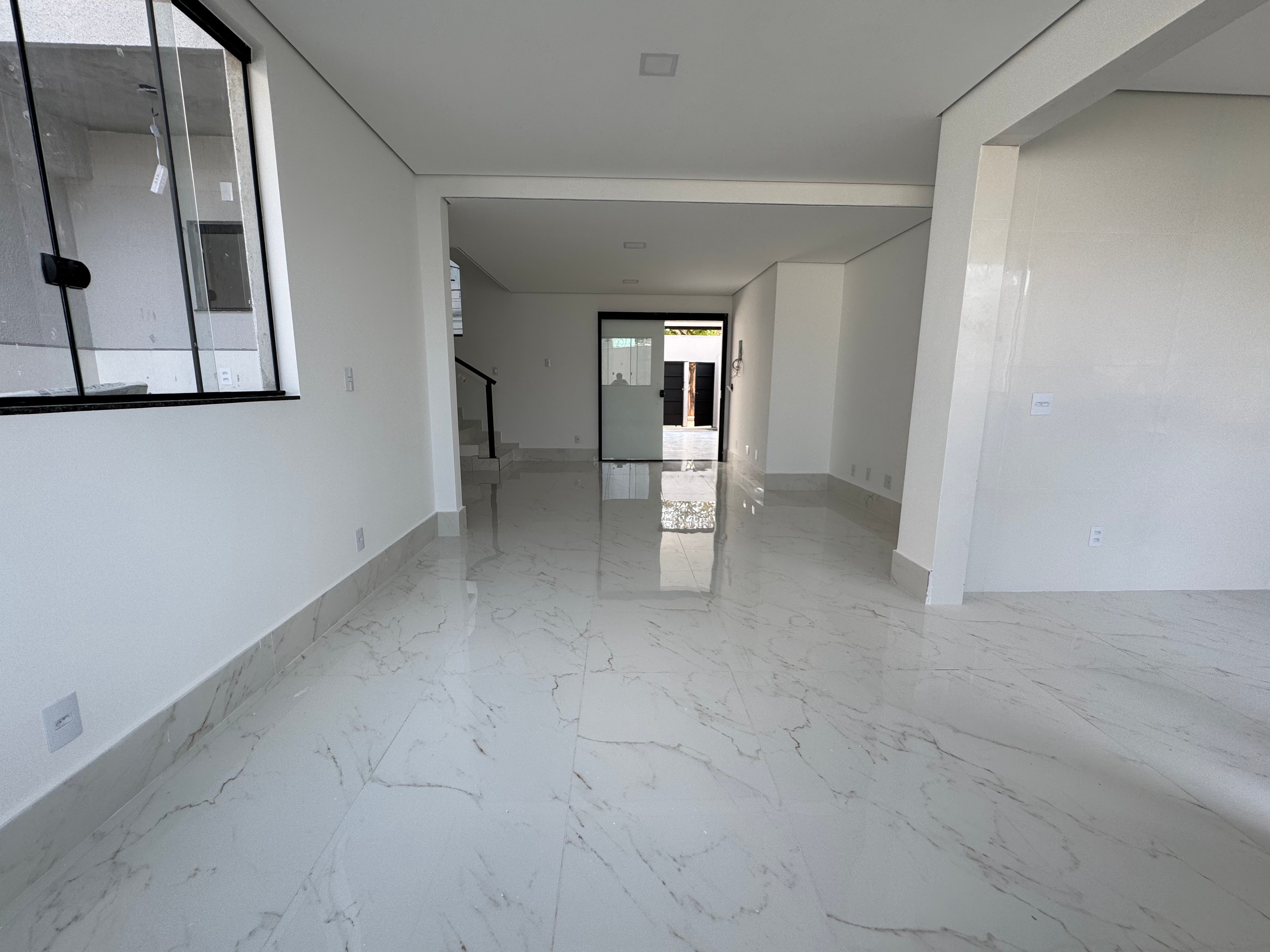 Casa à venda com 3 quartos, 170m² - Foto 5