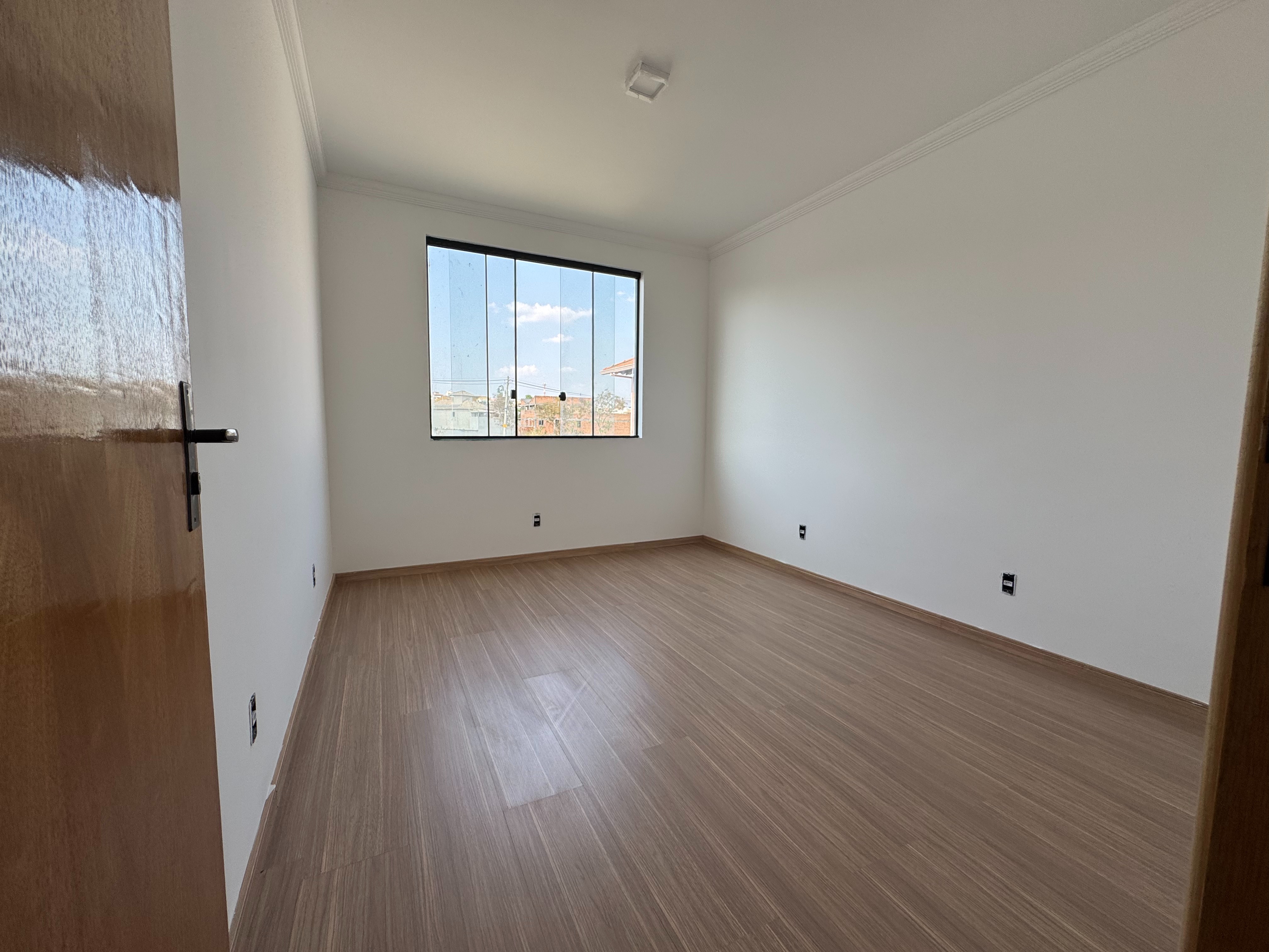 Casa à venda com 3 quartos, 170m² - Foto 14