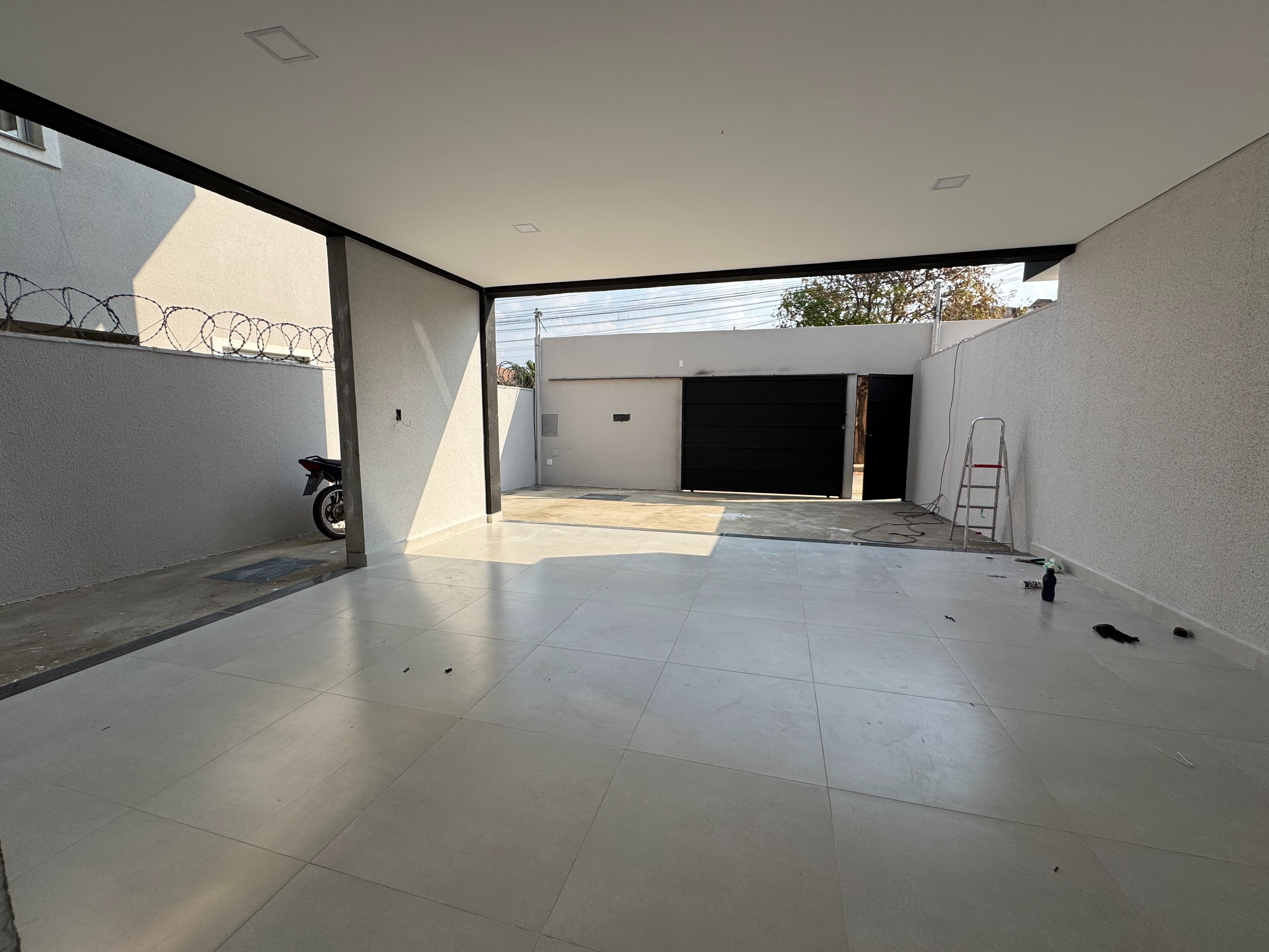 Casa à venda com 3 quartos, 170m² - Foto 3