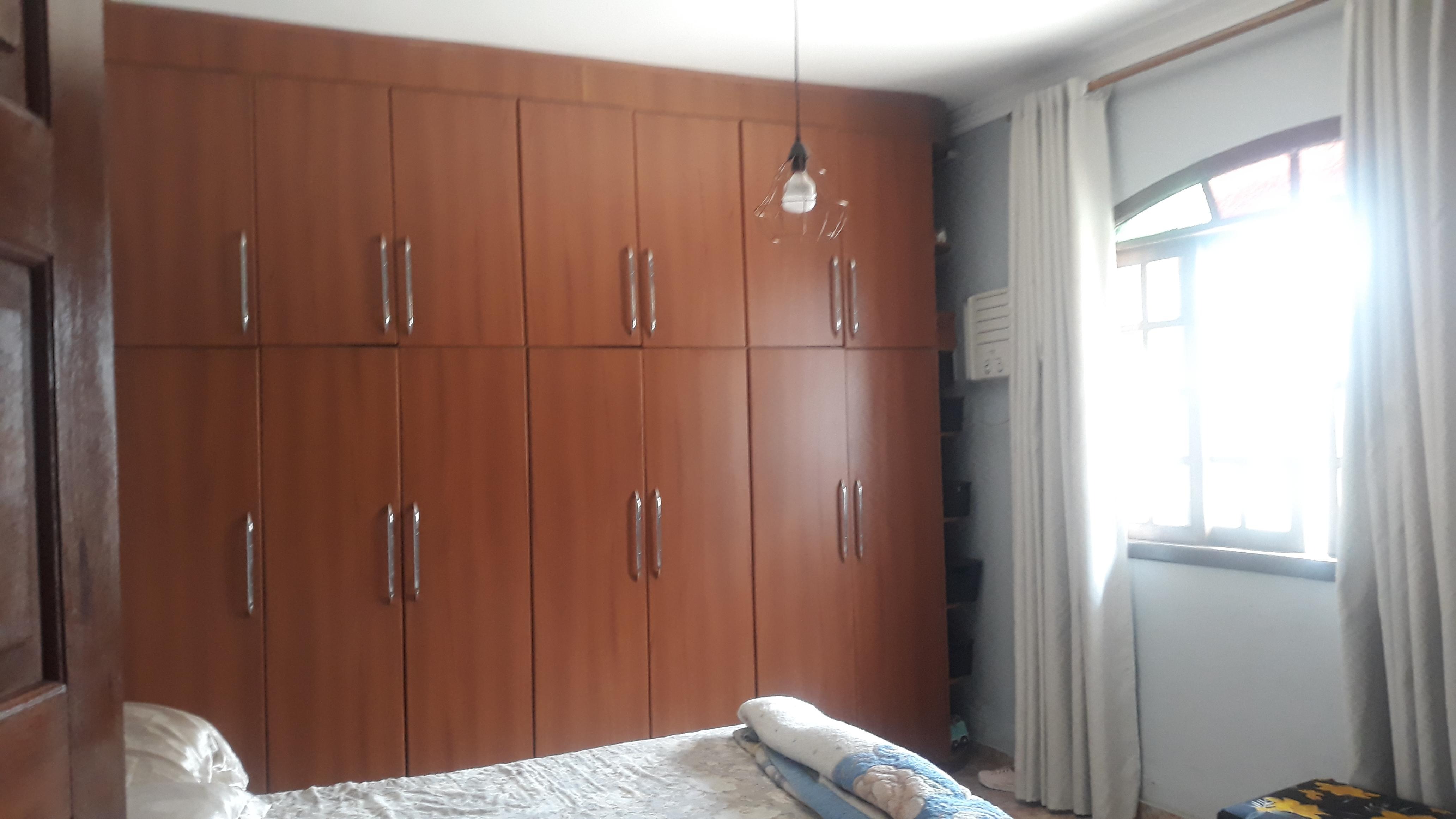 Casa à venda com 3 quartos, 300m² - Foto 13