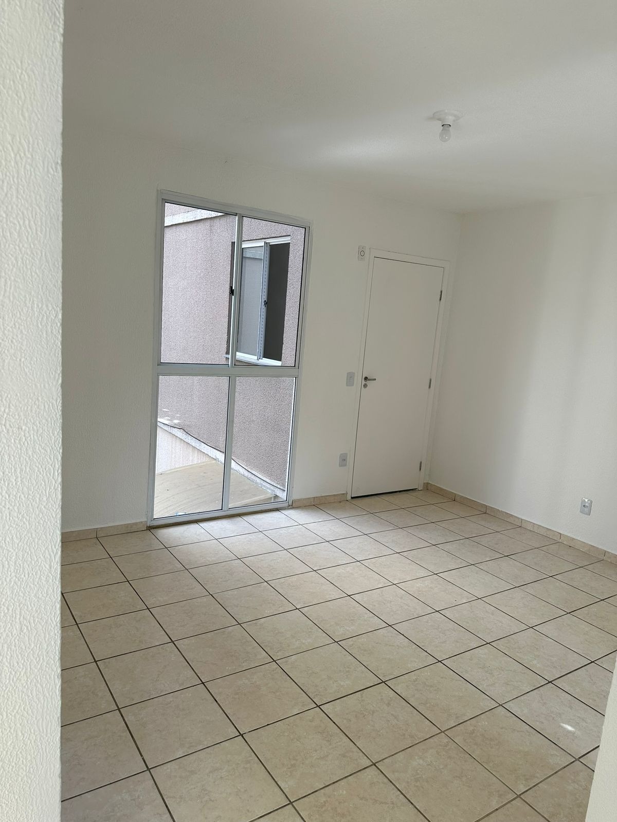 Apartamento à venda com 2 quartos, 50m² - Foto 2