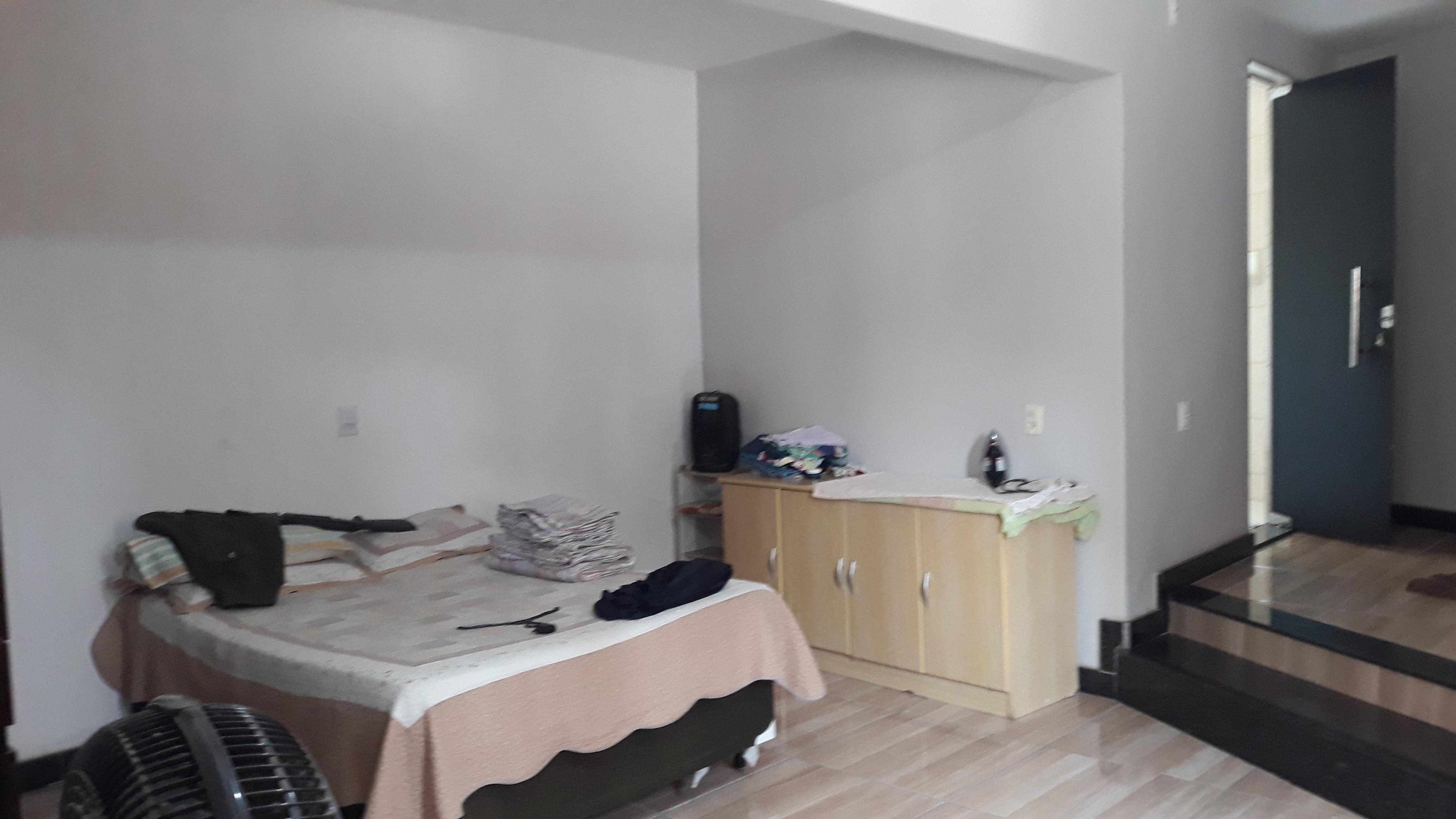 Casa à venda com 3 quartos, 300m² - Foto 14