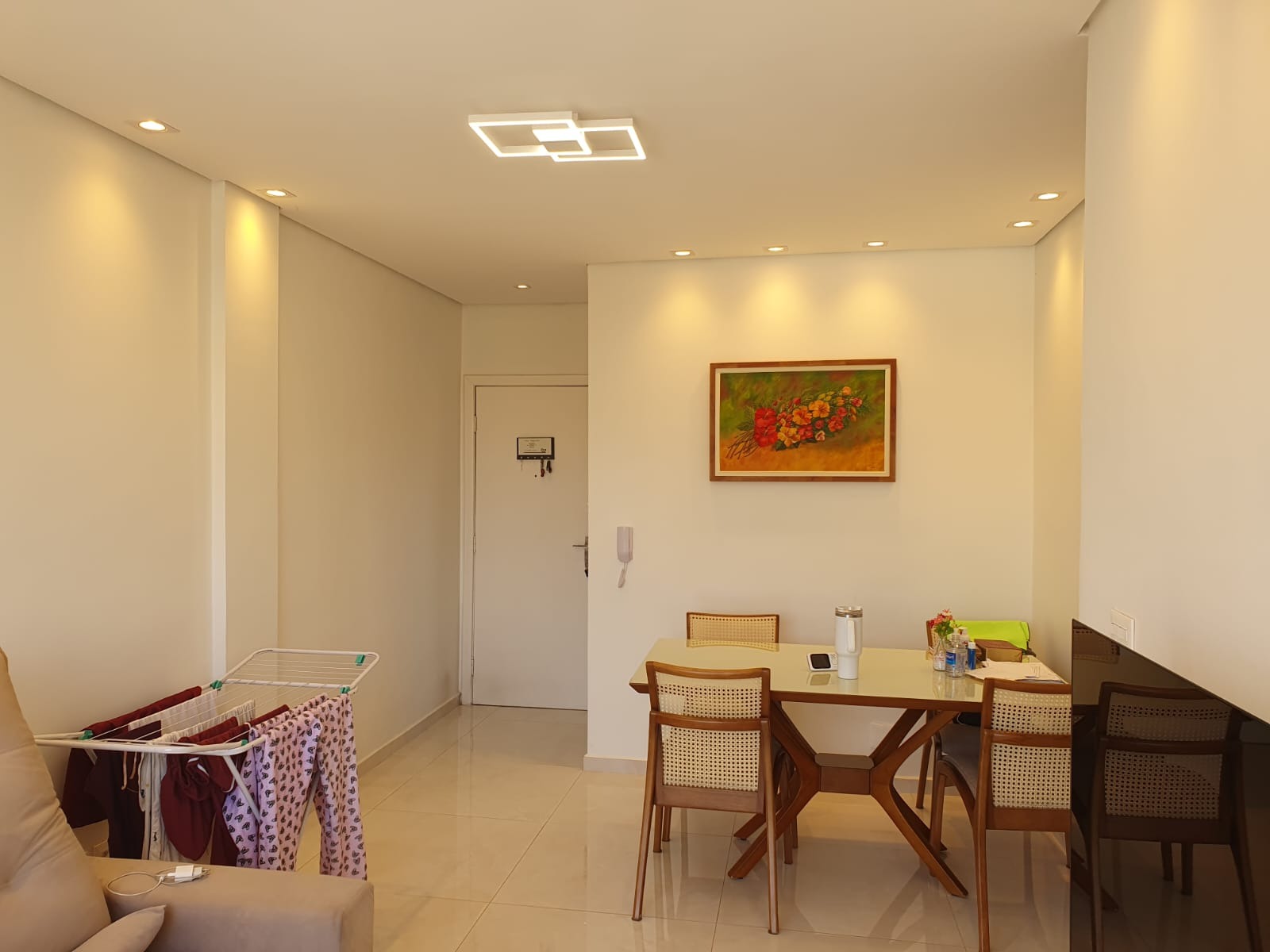 Apartamento para alugar com 3 quartos, 80m² - Foto 4