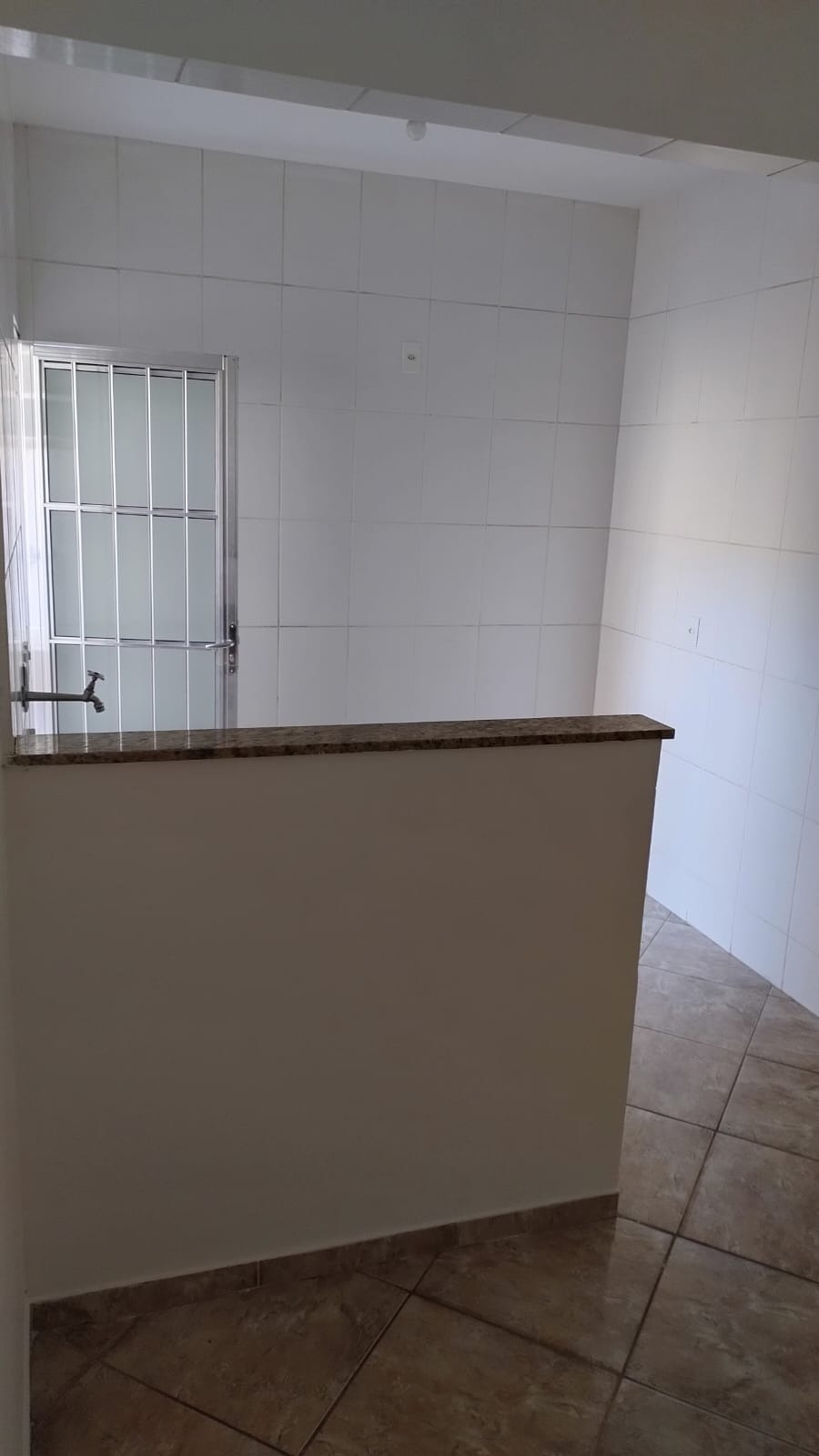 Casa à venda com 3 quartos, 100m² - Foto 7