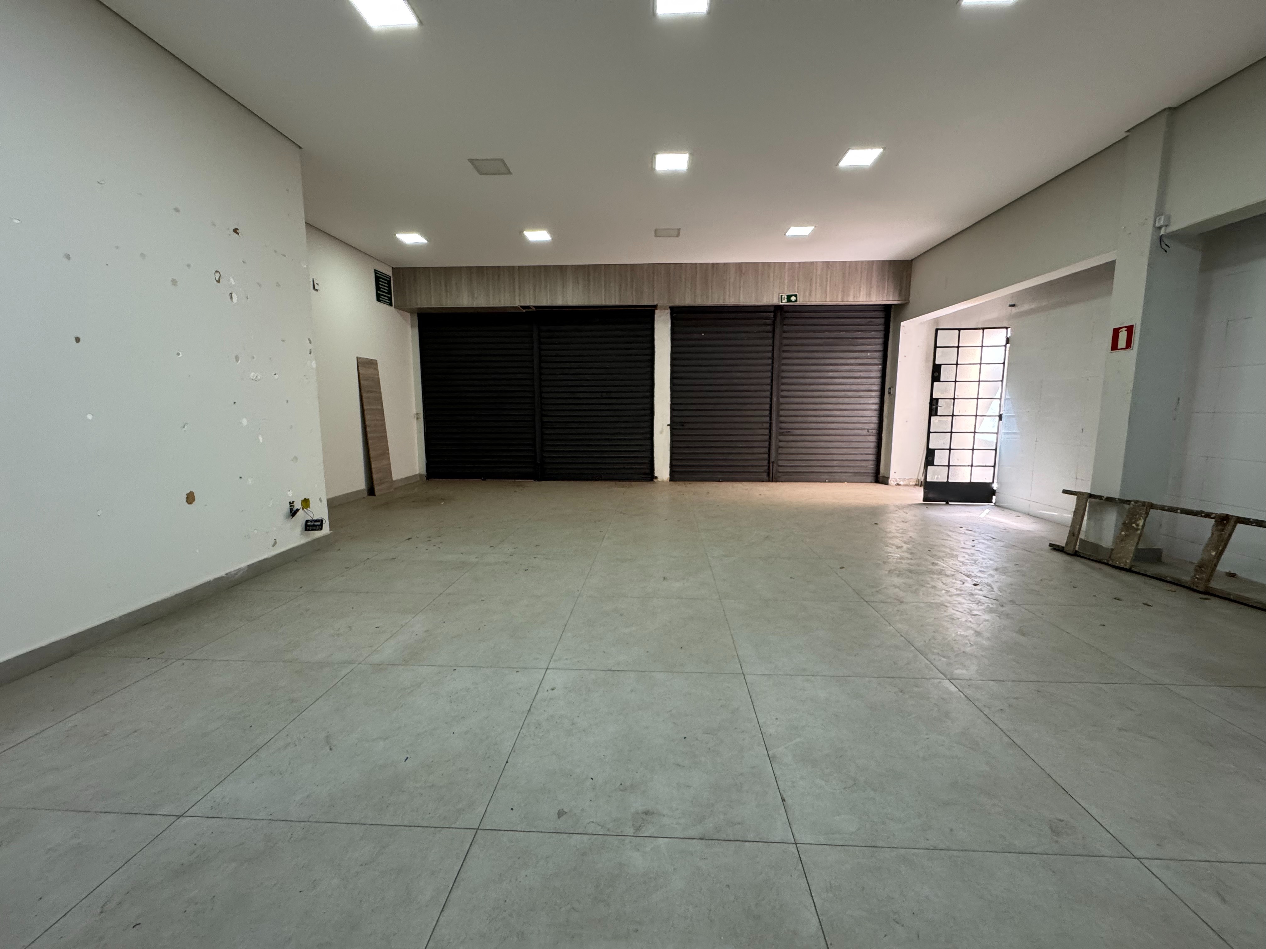 Loja-Salão para alugar, 600m² - Foto 4