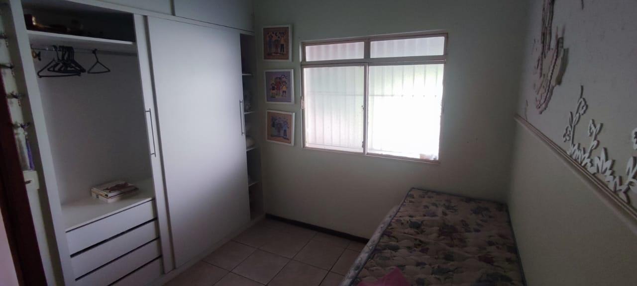 Chácara à venda com 3 quartos, 200m² - Foto 10