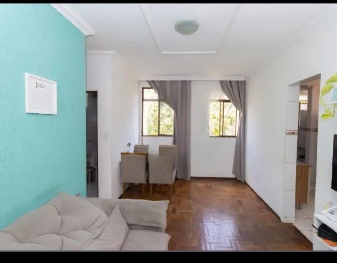 Apartamento à venda com 2 quartos, 61m² - Foto 1