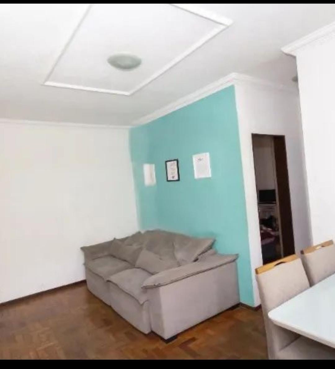 Apartamento à venda com 2 quartos, 61m² - Foto 2