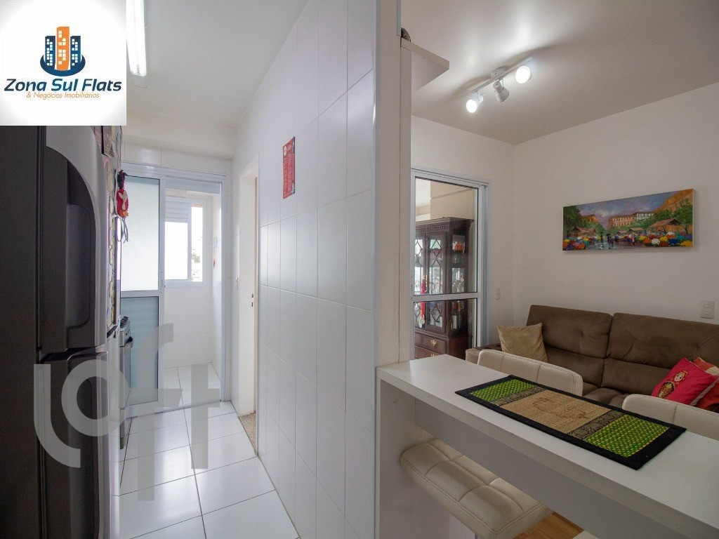 Apartamento à venda com 2 quartos, 66m² - Foto 35