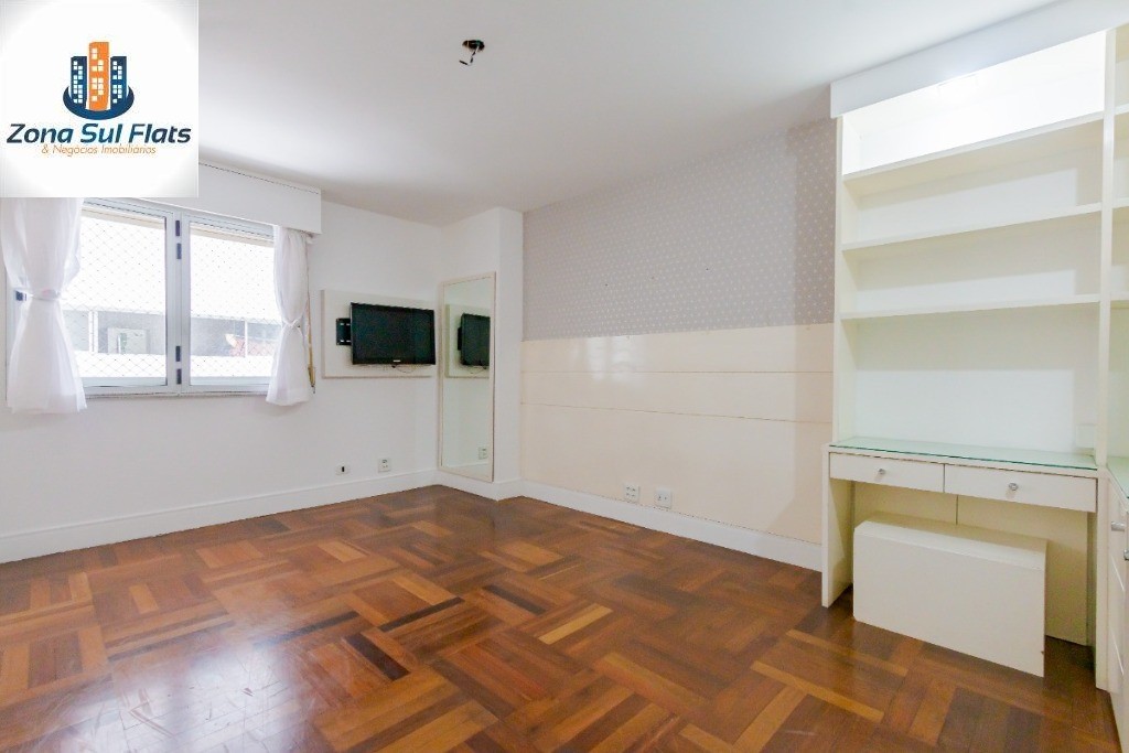 Apartamento à venda com 4 quartos, 180m² - Foto 5