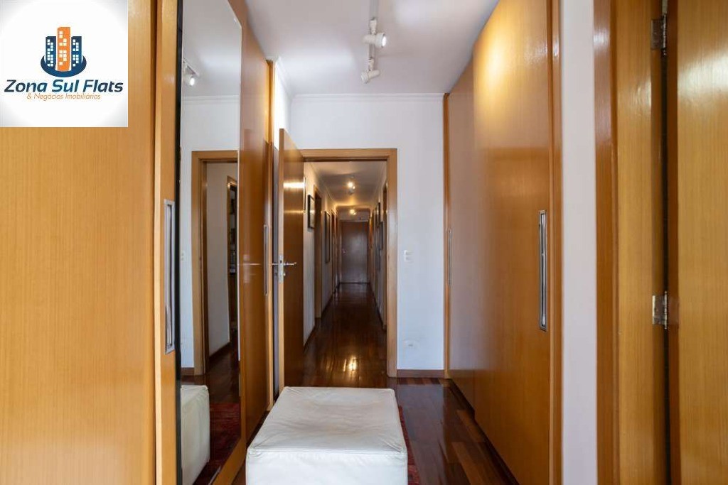 Apartamento à venda com 3 quartos, 228m² - Foto 18