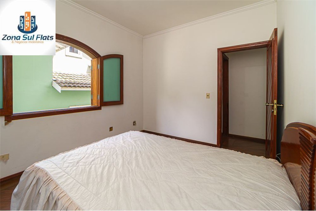 Casa à venda com 4 quartos, 560m² - Foto 20