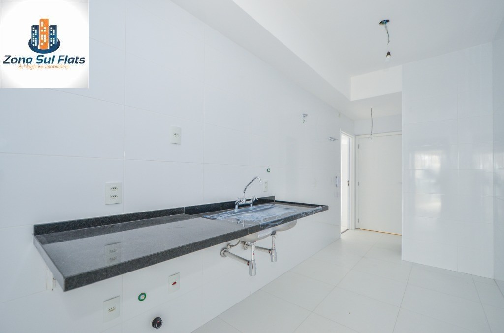 Apartamento à venda com 3 quartos, 162m² - Foto 19