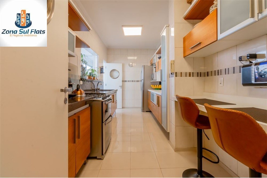 Apartamento à venda com 3 quartos, 212m² - Foto 12