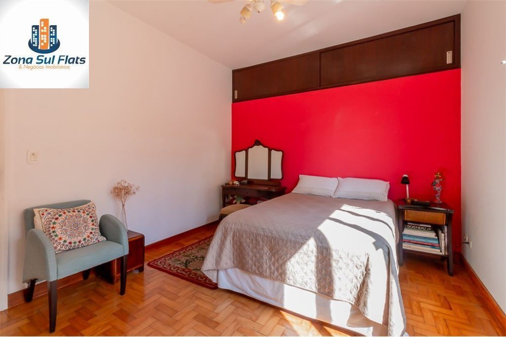 Apartamento à venda com 3 quartos, 212m² - Foto 17