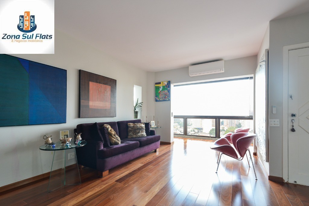 Apartamento à Venda Na Vila Nova Conceição Com 2 Suítes e 2 Vagas - Varanda