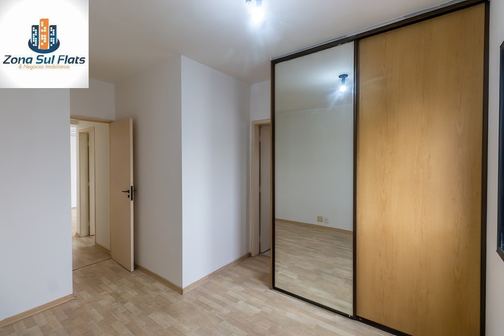 Apartamento à venda com 2 quartos, 60m² - Foto 13