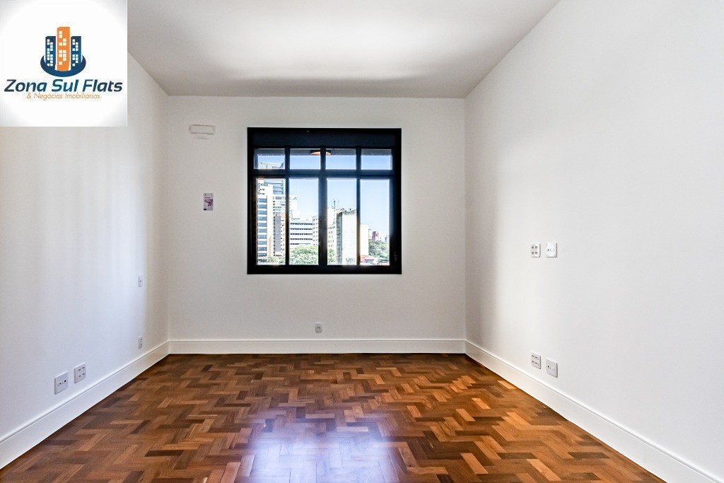 Apartamento à venda com 3 quartos, 212m² - Foto 18