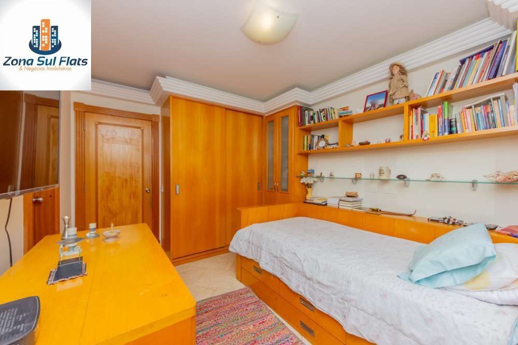 Apartamento à venda com 4 quartos, 228m² - Foto 18