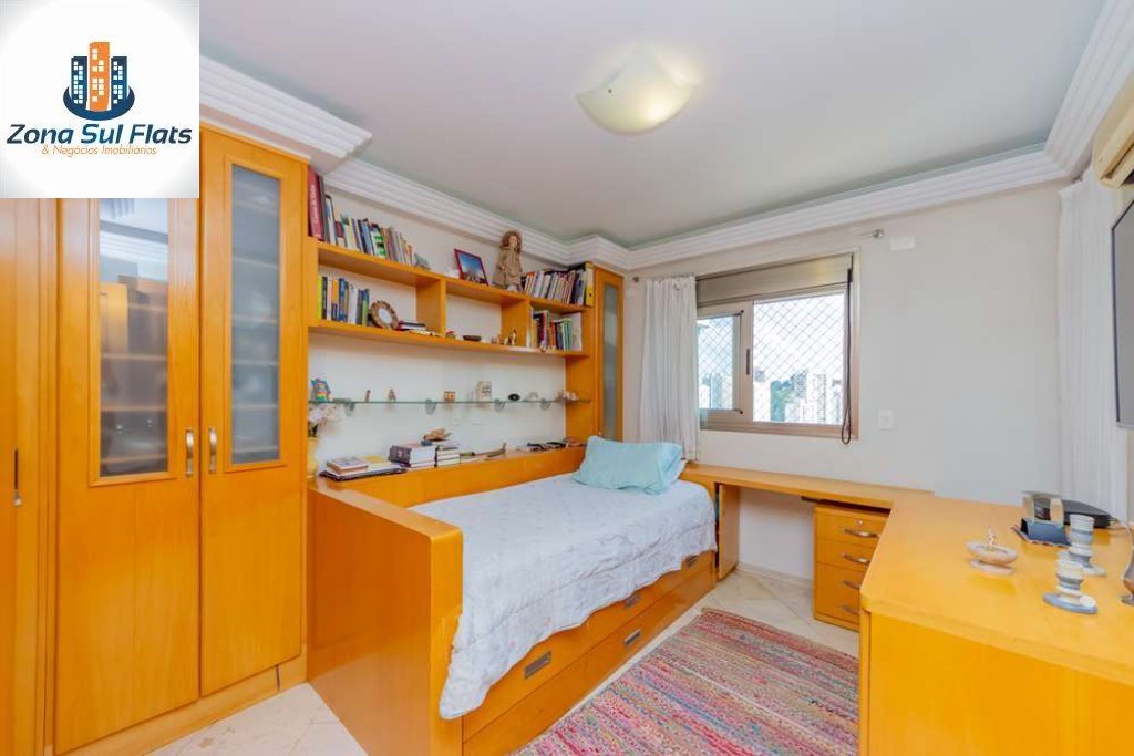 Apartamento à venda com 4 quartos, 228m² - Foto 17