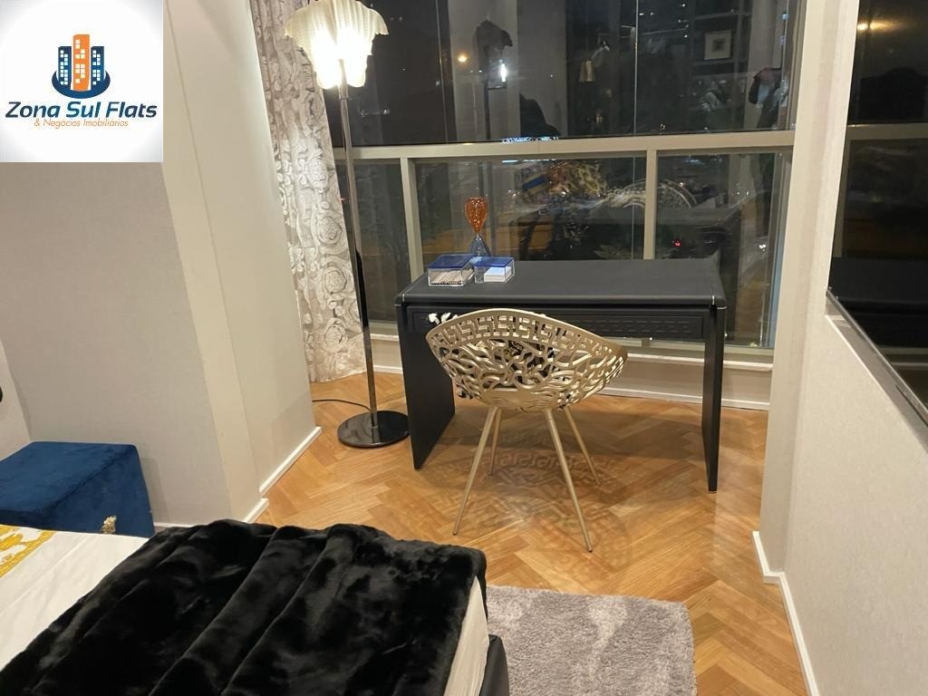 Apartamento à venda com 3 quartos, 220m² - Foto 41