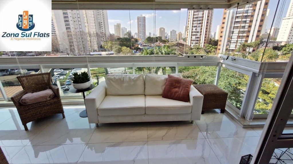 Apartamento à venda com 3 quartos, 240m² - Foto 6