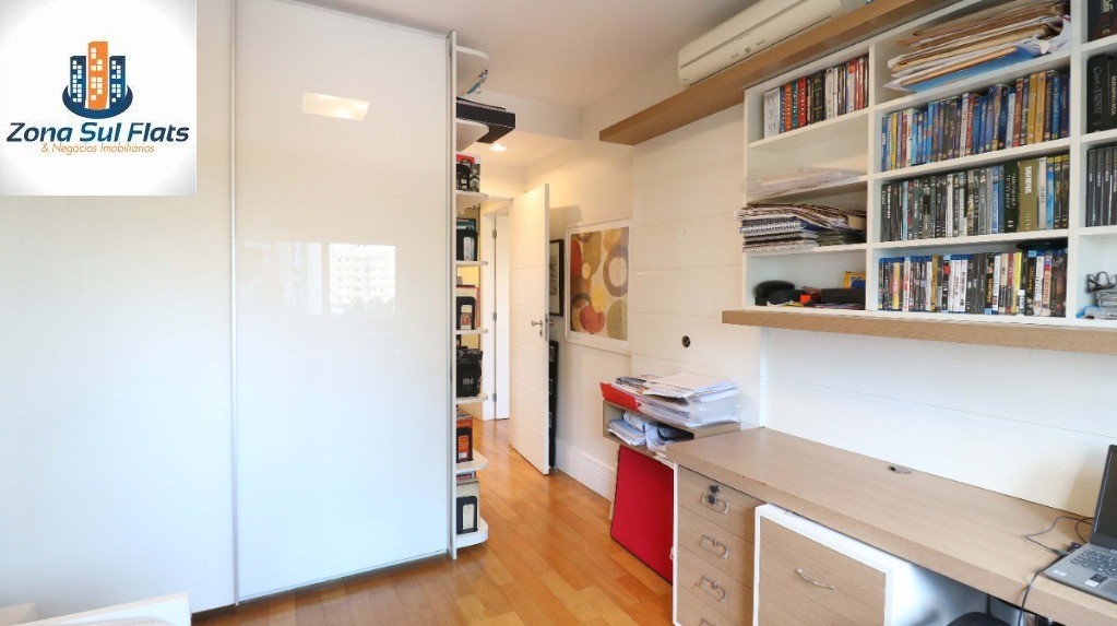 Apartamento à venda com 3 quartos, 240m² - Foto 14