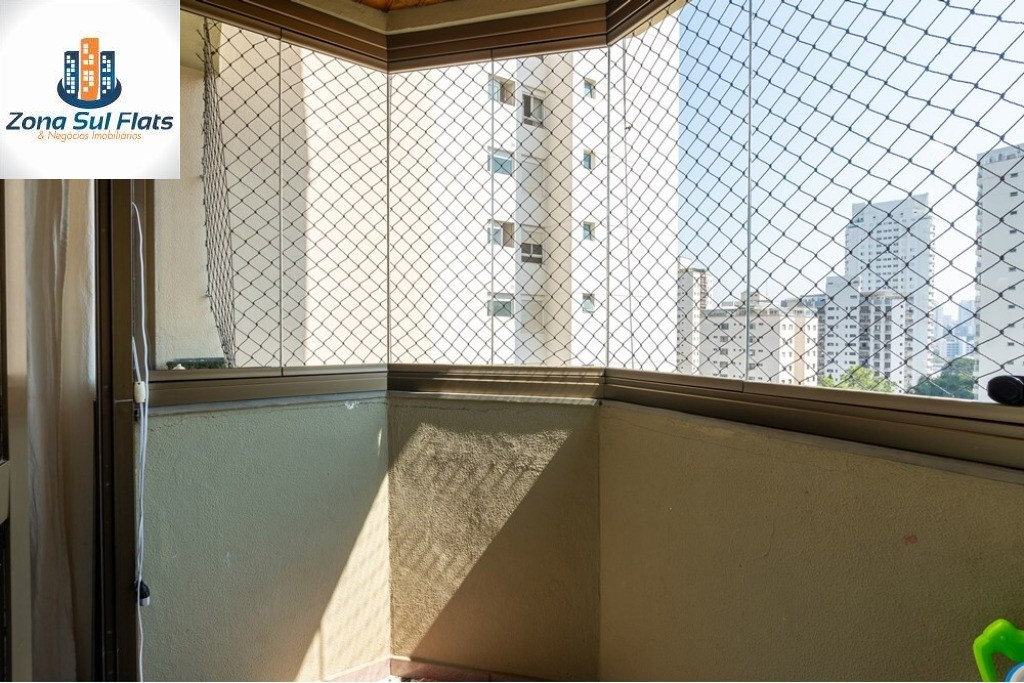 Apartamento à venda com 2 quartos, 67m² - Foto 6