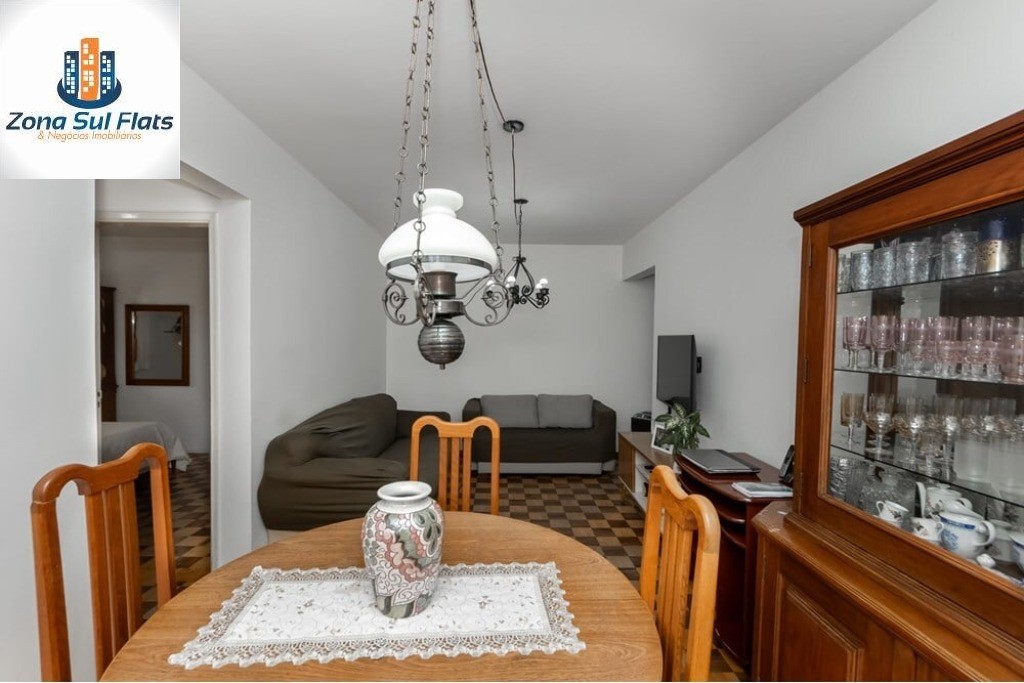 Apartamento à venda com 2 quartos, 64m² - Foto 17