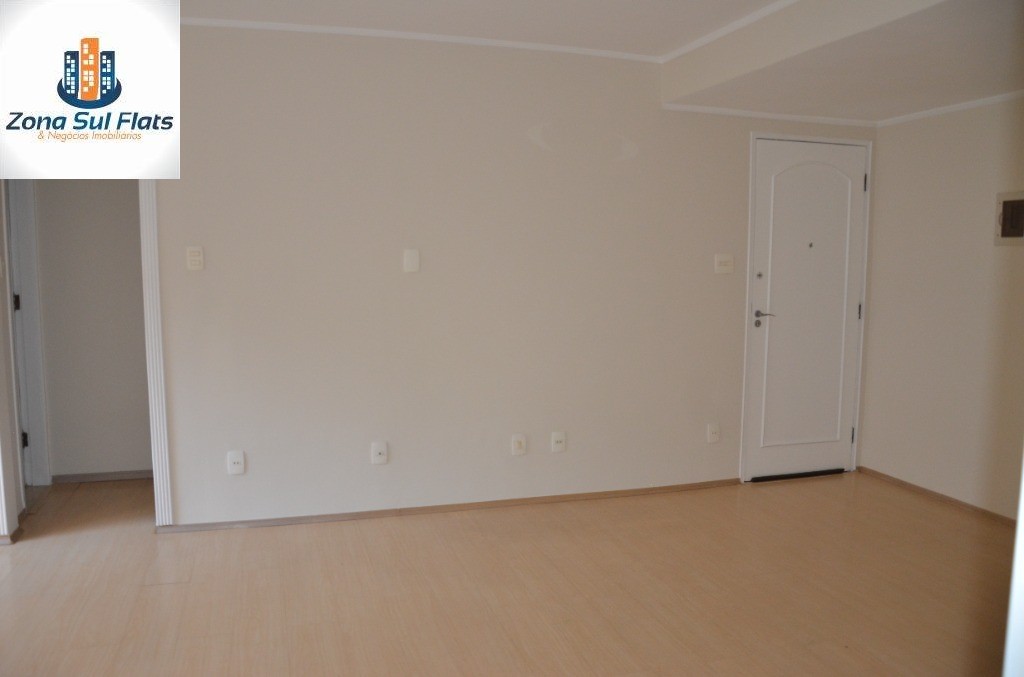 Apartamento à venda com 2 quartos, 78m² - Foto 2