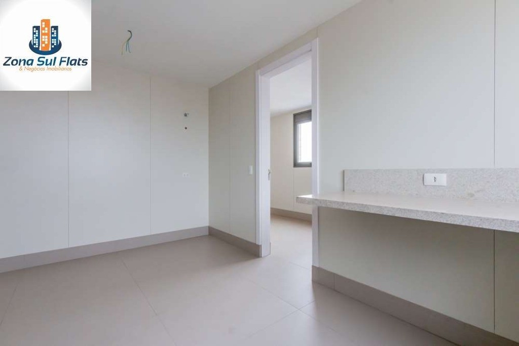 Apartamento à venda com 4 quartos, 340m² - Foto 35