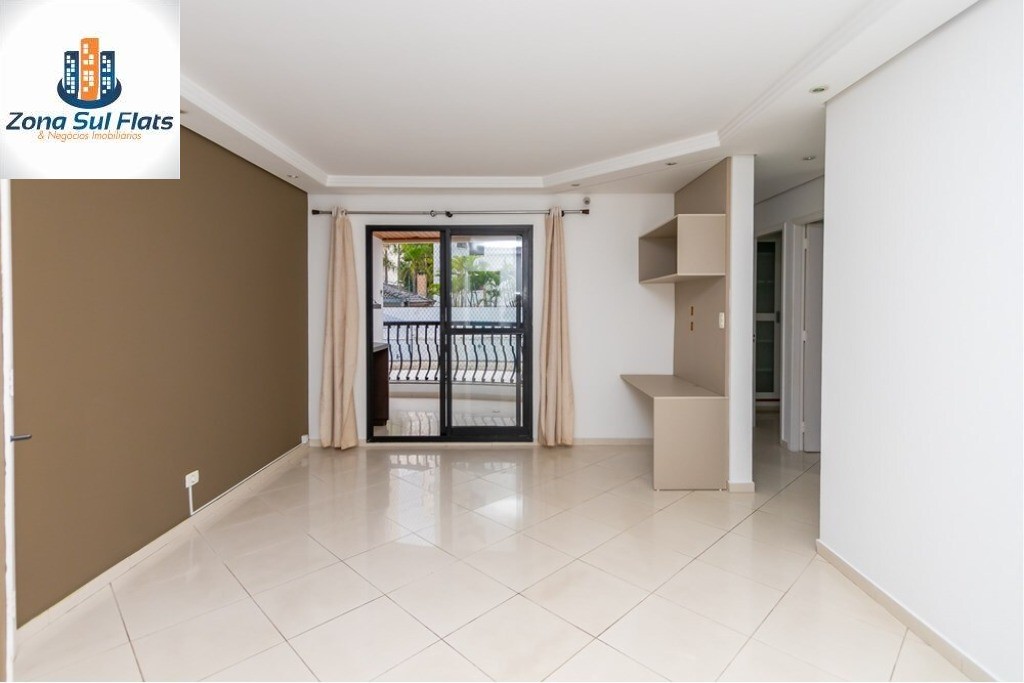Apartamento à Venda Em Moema Com 3 Dormitórios Sendo 1 Suíte e 2 Vagas
