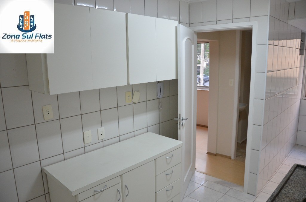 Apartamento à venda com 2 quartos, 78m² - Foto 4