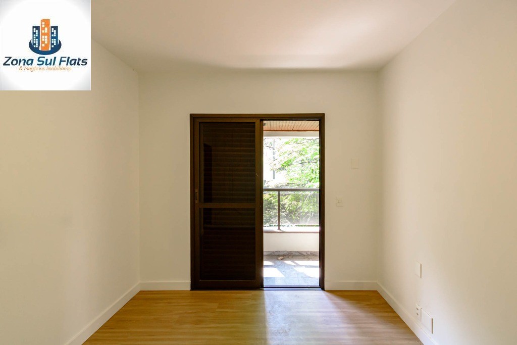 Apartamento à venda com 3 quartos, 190m² - Foto 13