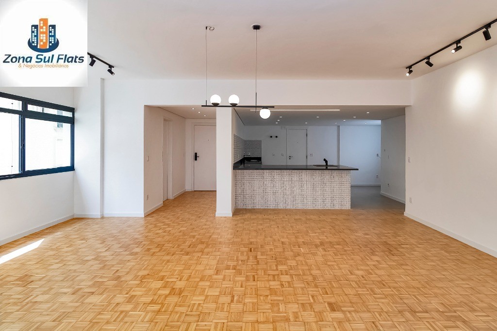 Apartamento à venda com 3 quartos, 221m² - Foto 10