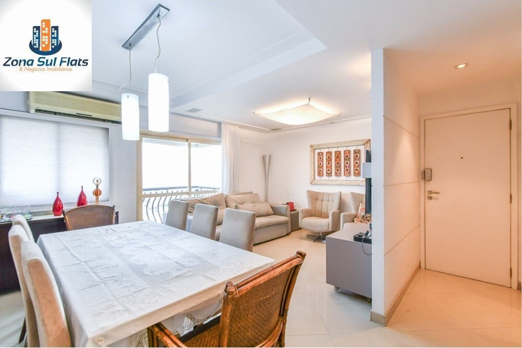 Apartamento à Venda Em Moema Com 3 Dormitórios Sendo 1 Suíte e 2 Vagas - Varanda