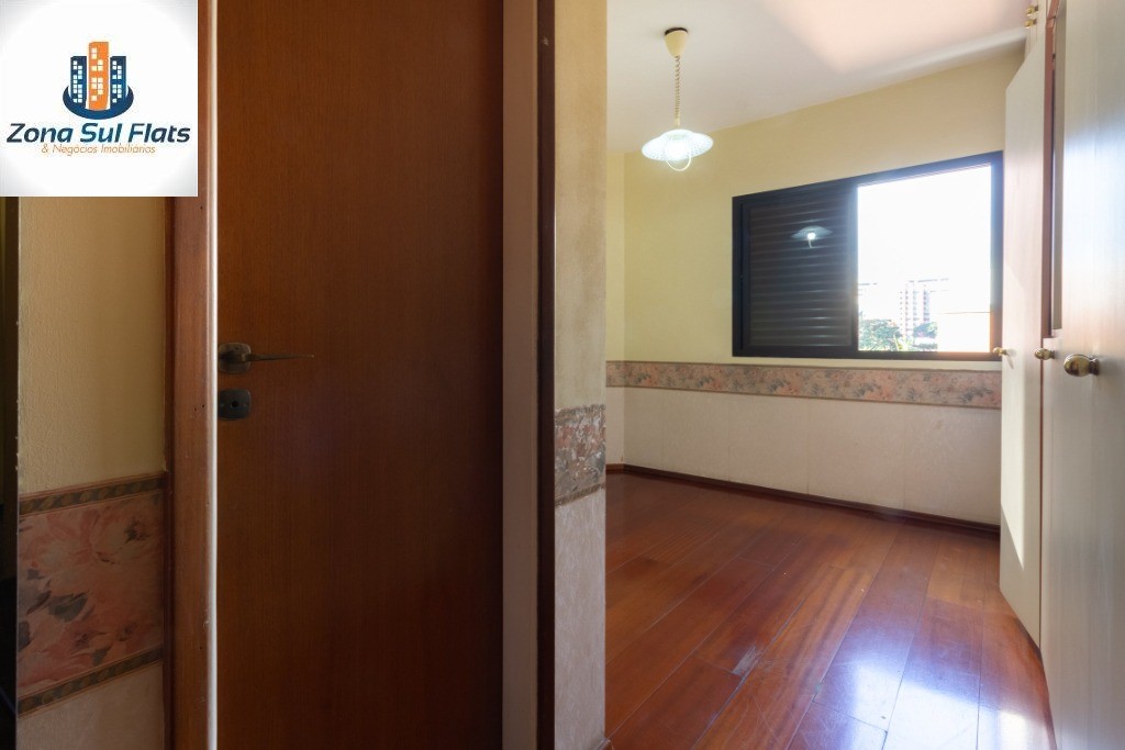 Apartamento à venda com 3 quartos, 81m² - Foto 18