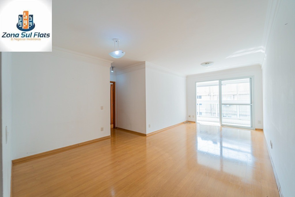 Apartamento à venda com 3 quartos, 113m² - Foto 2