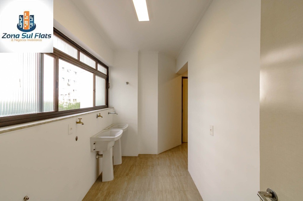 Apartamento à venda com 3 quartos, 190m² - Foto 22