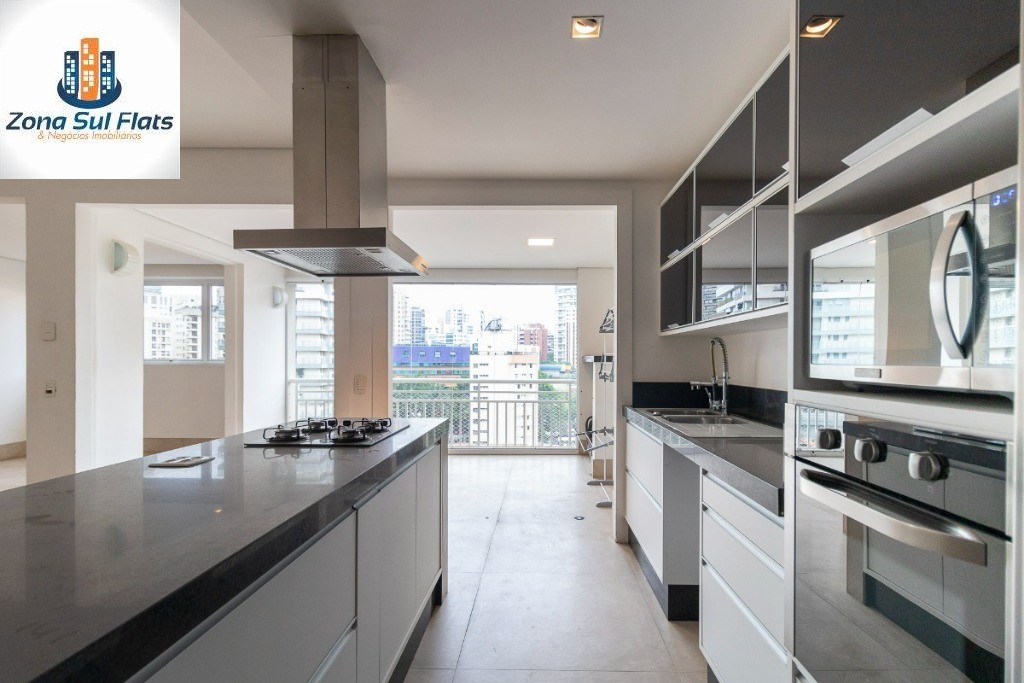 Apartamento à Venda Na Vila Nova Conceição Com 2 Suítes e 2 Vagas - Varanda