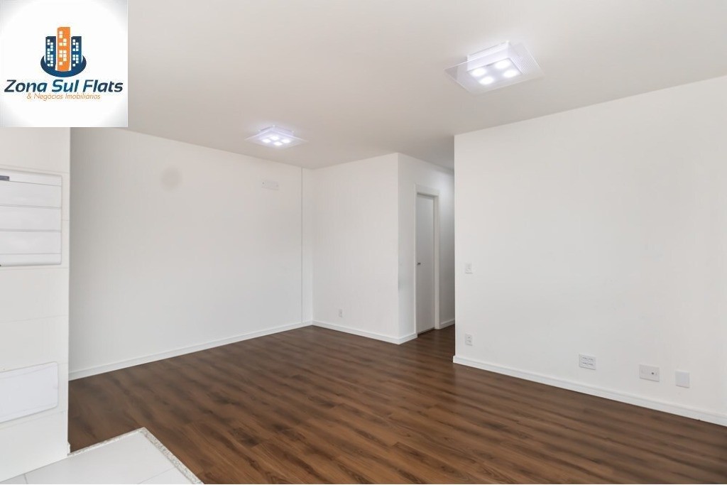 Apartamento à venda com 2 quartos, 72m² - Foto 4